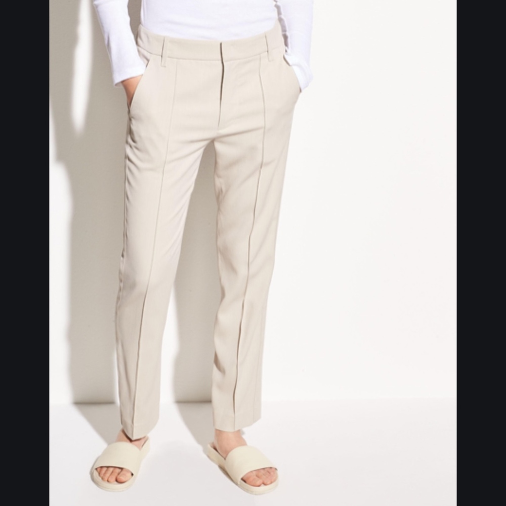 *NWT* VINCE Stitch Front Strapping Pants, size 8